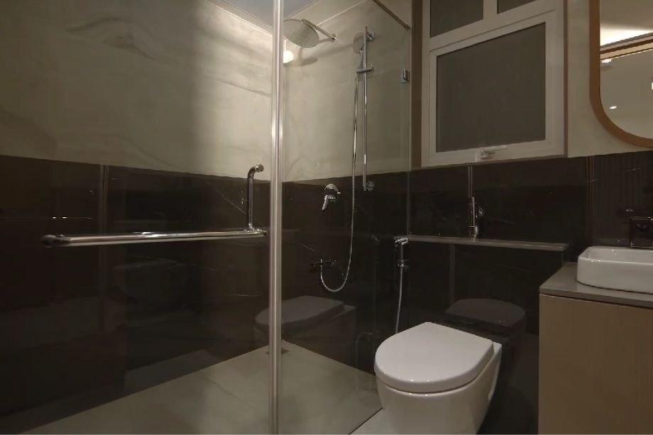 7-Plumeria-Drive-Internal-Bathroom